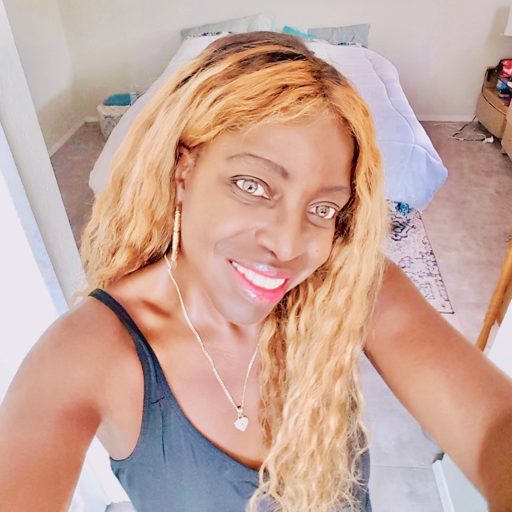 Meet your Posher, Kim